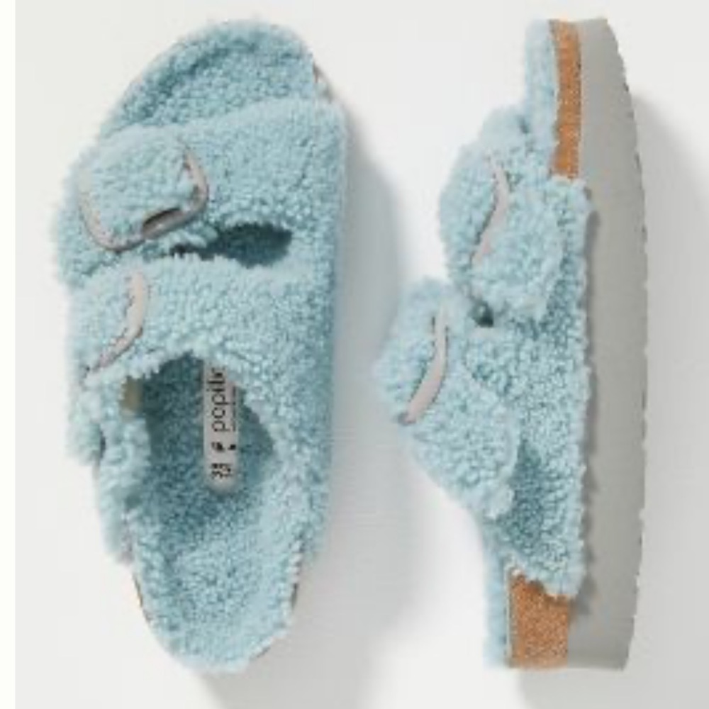 NWT Birkenstock big buckle teddy sandals